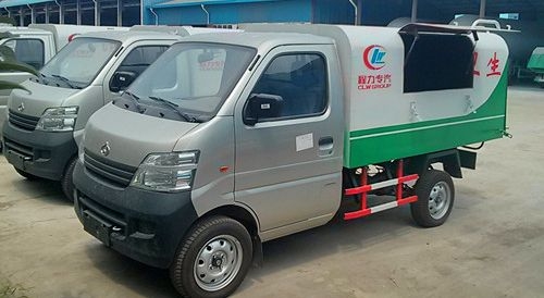 产品型号:            长安3方密封式垃圾车